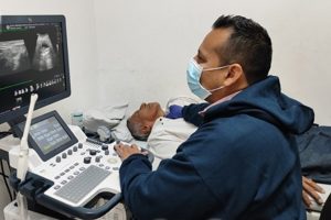 Los ecógrafos del Hospital del IESS Portoviejo, estuvieron dañados varios meses.