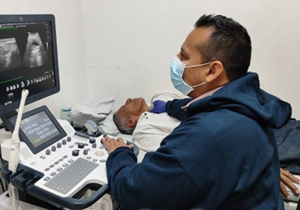 Los ecógrafos del Hospital del IESS Portoviejo, estuvieron dañados varios meses.