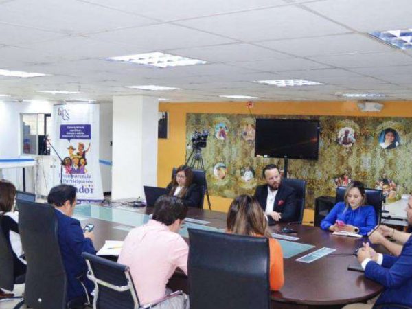 Cpccs propone reforma para acelerar concursos y prolonga funciones de autoridades clave hasta 2026
