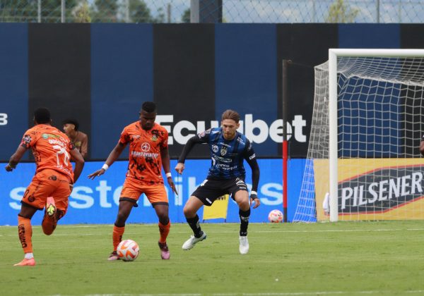 Independiente del Valle empata 1-1 con Libertad en el regreso de la LigaPro