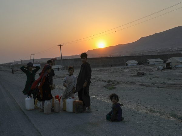 Irán expulsa a casi medio millón de afganos en solo cinco semanas.(Europa Press)