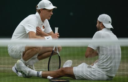 Jannik Sinner sigue adelante en Wimbledon por el infortunio de Grigor Dimitrov