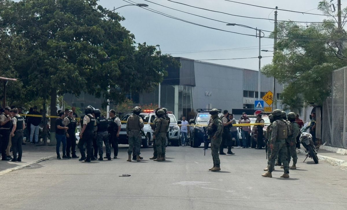 Jeison Bravo Cedeño, presunto asaltante, resultó herido tras una persecución policial en Manta, luego de presuntamente participar de un asalto.
