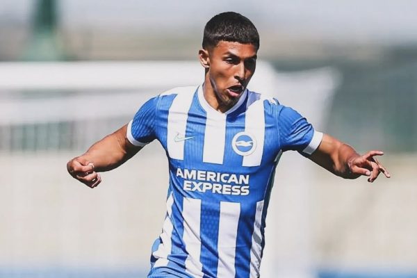 Jeremy Sarmiento habría declinado propuesta de Cruzeiro y por seguir en Europa
