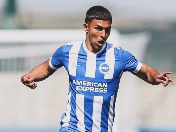 Jeremy Sarmiento habría declinado propuesta de Cruzeiro y por seguir en Europa