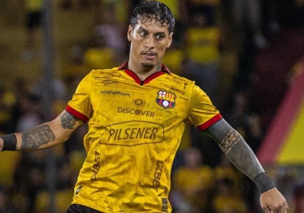 Jesús Trindade, mediocampista uruguayo y excapitán de Barcelona SC, rescindirá su contrato con el club guayaquileño para retornar a Peñarol,