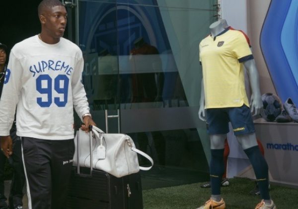 Joel Ordóñez en la casa de la selección de Ecuador
