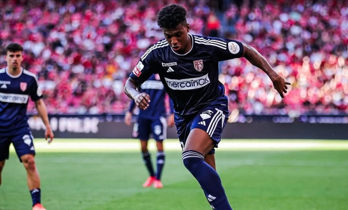 John Mercado deja AVS Portugal y será compañero de Ángelo Preciado en Sparta Praga