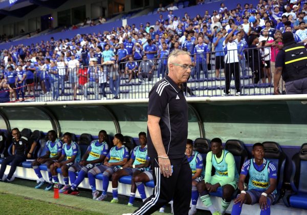 Jorge Célico en la cuerda floja tras nuevo revés de Emelec en el Capwell