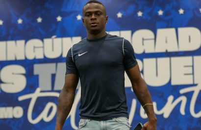 José Angulo de Emelec sufre desgarro y será baja por dos semanas