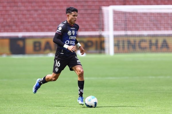 Kendry Páez se une a entrenamientos de Chelsea en el Mundial de Clubes