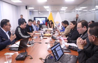 La Comisión de Transparencia de la Asamblea Nacional analiza reforma legal para la designación de autoridades del CPCCS. (AN).