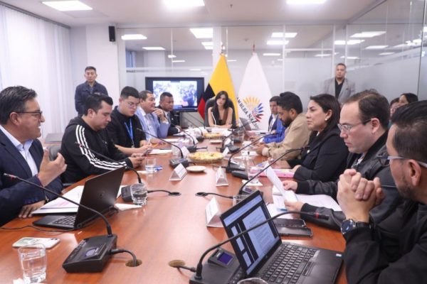 La Comisión de Transparencia de la Asamblea Nacional analiza reforma legal para la designación de autoridades del CPCCS. (AN).