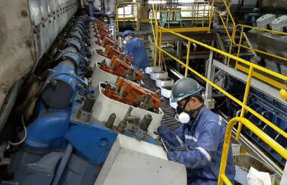 La Fiscalía General del Ecuador (FGE)  investiga a doce personas, incluidos exfuncionarios de la Corporación Eléctrica del Ecuador (CELEC),