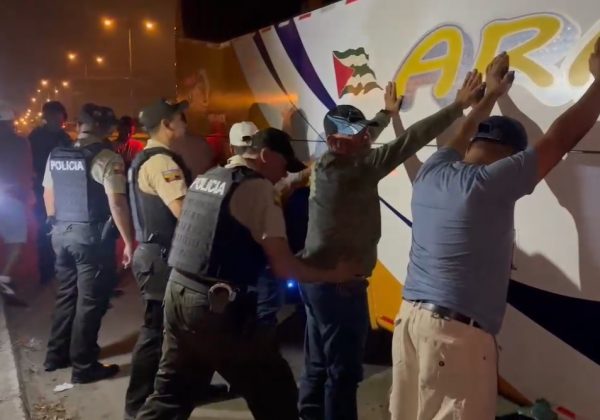 La Policía Nacional asumió el control de 30 ejes viales en doce provincias del país, reemplazando a CTE.