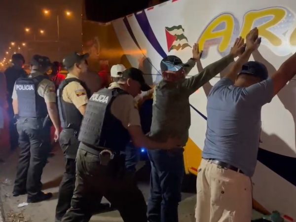La Policía Nacional asumió el control de 30 ejes viales en doce provincias del país, reemplazando a CTE.