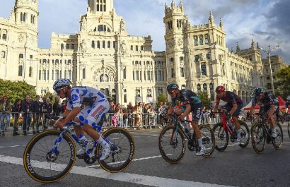 La Vuelta a España 2025, la tercera Gran Vuelta del ciclismo mundial, inicia el 23 de agosto en Turín, Italia, y culminará el 14 de septiembre en Madrid.