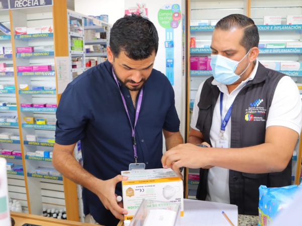 Las autoridades han intensificado múltiples controles en decenas de farmacias en varios cantones de la provincia de Manabí.
