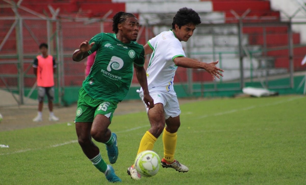 Liga de Portoviejo lidera Grupo A tras vencer a Germud, y aprovecharse de derrota de Grecia