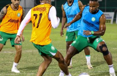 Liga de Portoviejo se mide a New Porto a las 12h00 en el estadio Reales Tamarindos