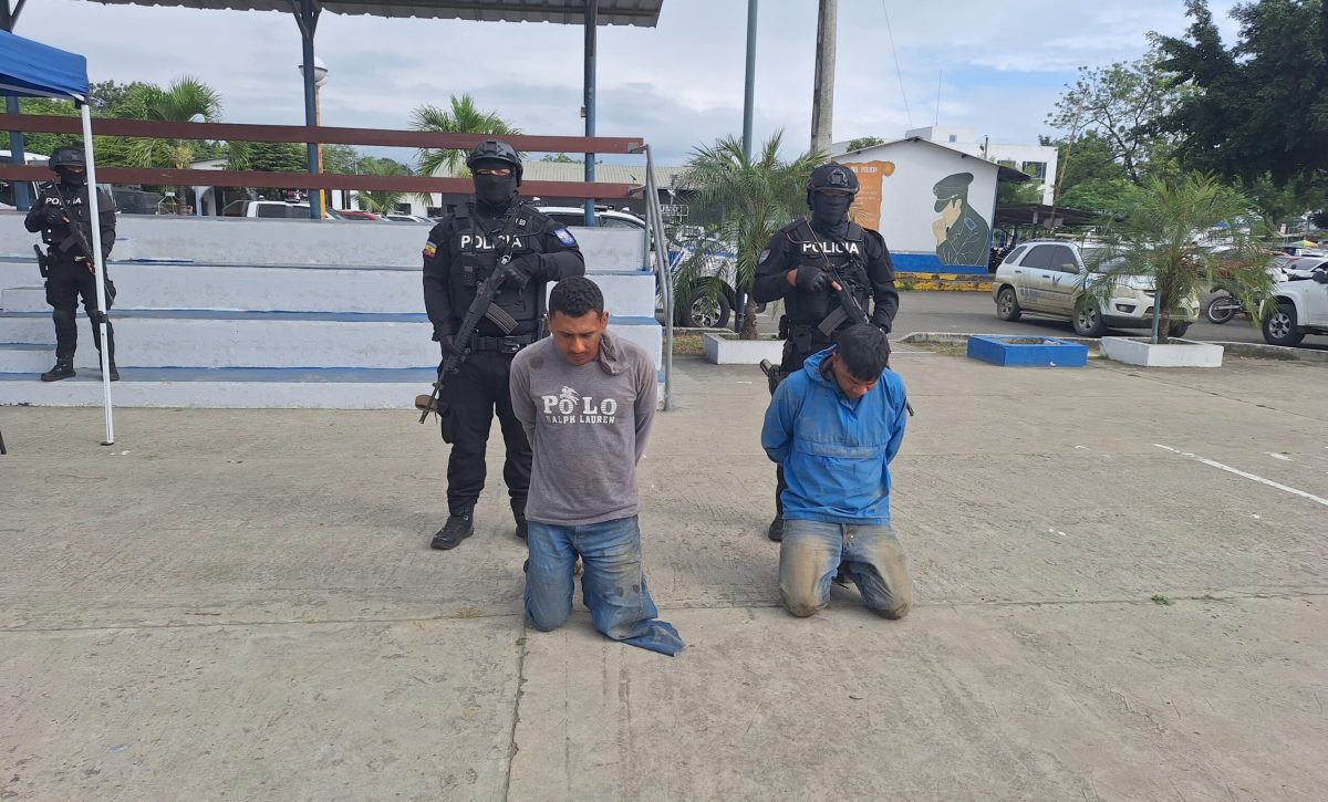Los detenidos fueron presentados durante una rueda de prensa de la Policía Nacional, antes de ser puestos a órdenes judiciales.