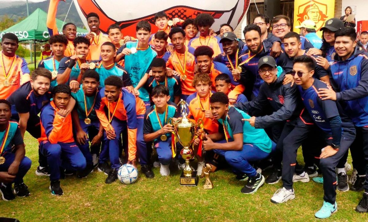 Los jugadores de Ecuador que se proclamaron campeones de la Youth Cup.