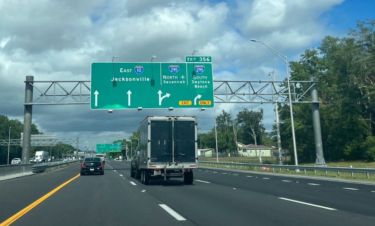 Luis Mate: Un manabita que vive hace 40 años en Estados Unidos y pasa volante entre Miami y Orlando. (Kike Perdomo)