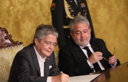 Luis-Verdesoto-exsecretario-Anticorrupcion-junto-al-presidente-Guillermo-Lasso