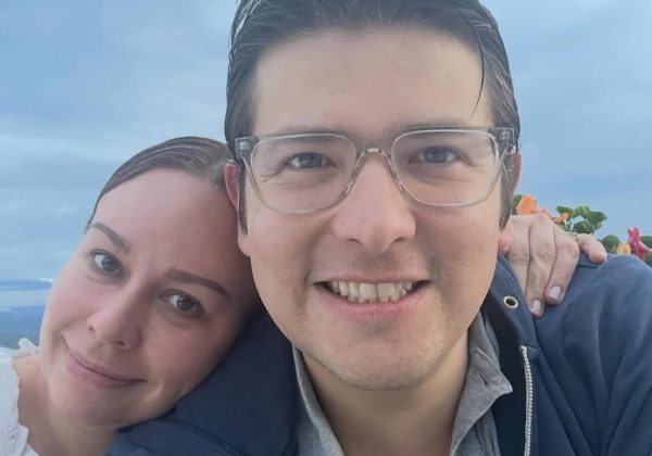 María Claudia Tarazona, compartió el mensaje junto a una fotografía acompañada de Miguel Uribe.
