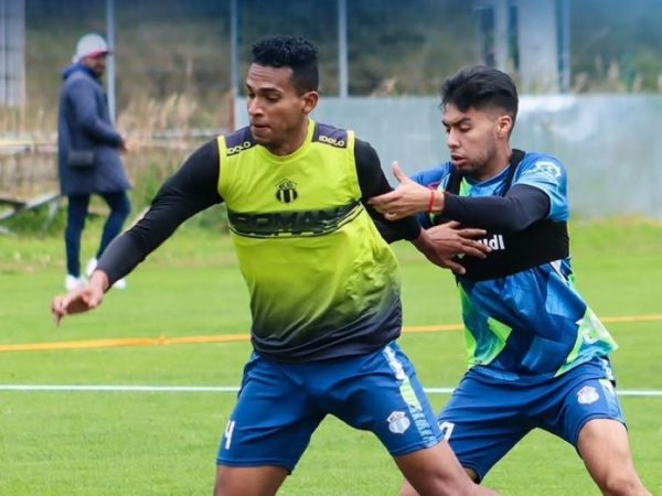 Macará suspende entrenamientos por deudas antes de enfrentar a Delfín