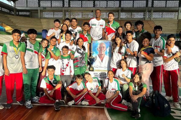 Manabí conquista el segundo lugar en el Campeonato Nacional Juvenil de Karate