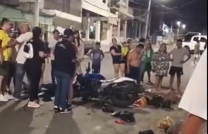 Una joven colombiana permanece en coma inducido tras un accidente de tránsito el sábado 5 de julio en la calle 13 de Manta.