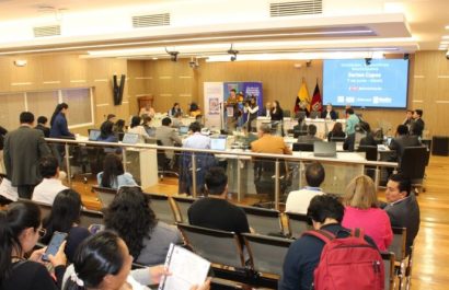 Más de 12 mil personas participarán en el sorteo de cupos educativos municipales en Quito