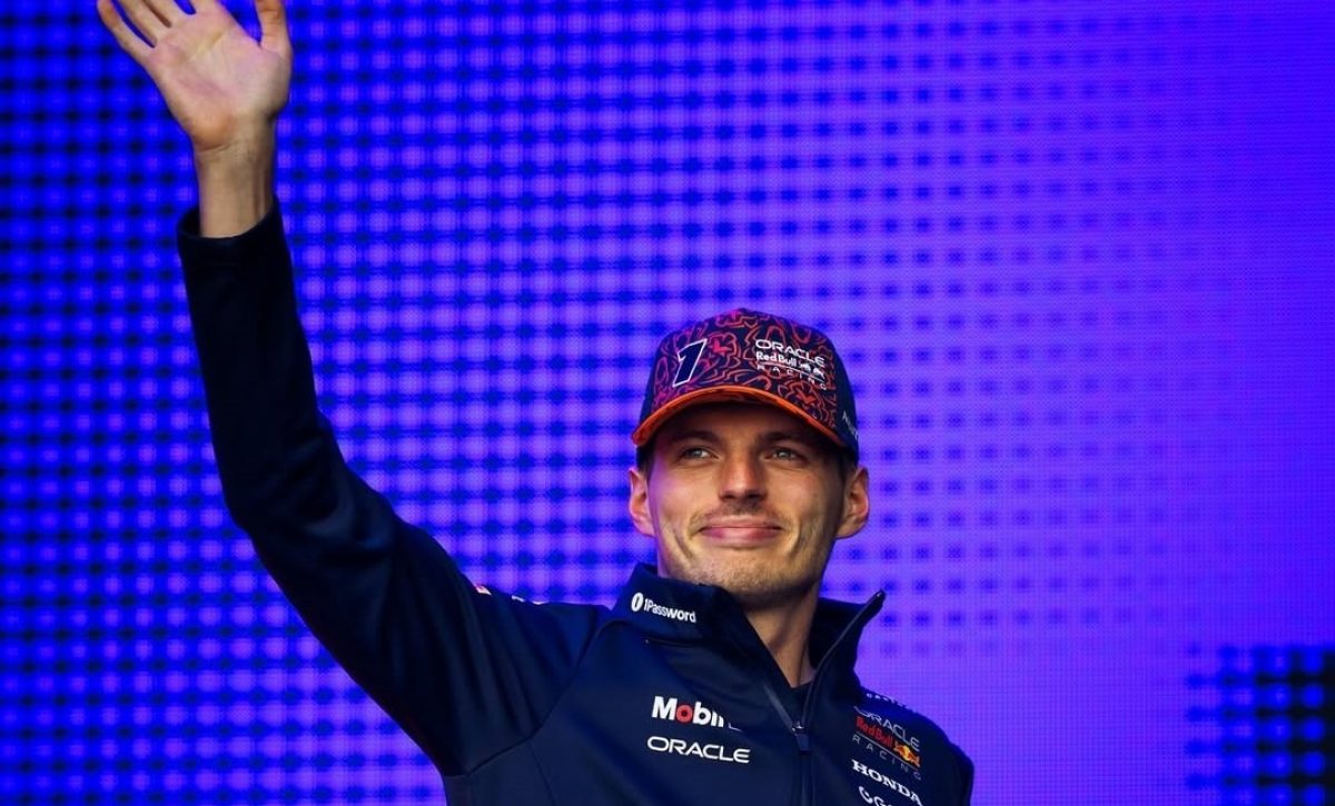 Max Verstappen apuesta por Red Bull y pone fin a rumores sobre Mercedes