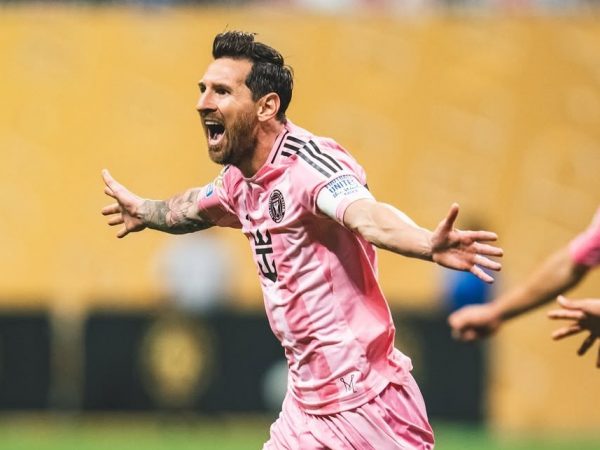 Messi lidera remontada de Inter Miami de Obando ante Porto en Atlanta