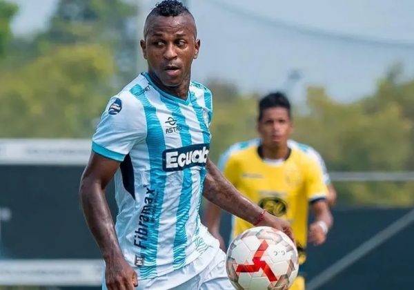 Miller Bolaños, delantero y capitán del Guayaquil City, recuperó su libertad la mañana de este lunes 16 de junio tras recibir medidas sustitutivas a la prisión preventiva.