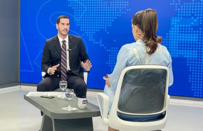 Ministro Roberto Luque se deslinda de la responsabilidad en contratos de Progen y Celec