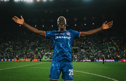 Moisés Caicedo: “Yo he salido de Santo Domingo, pero Santo Domingo no ha salido de mí”