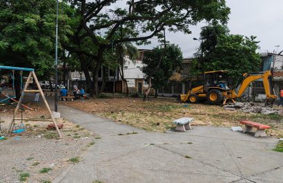 El Municipio de Guayaquil, comenzó la reconstrucción de cuatro parques y cinco canchas deportivas.