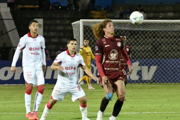 Mushuc Runa buscará este martes su pase a octavos de final ante Unión en el 15 de Abril.