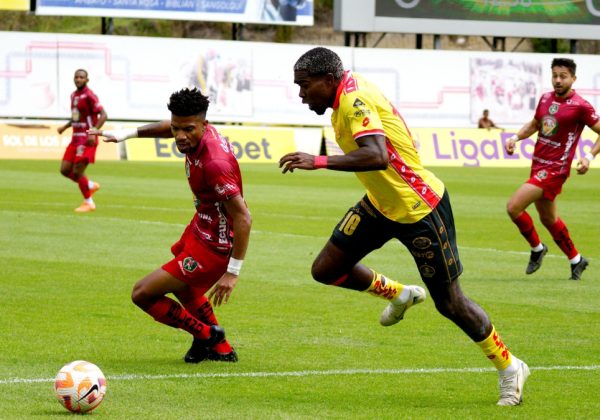 Mushuc Runa termina sequía de 13 partidos sin victorias al vencer a Aucas en la Liga Ecuabet 2025. (API)