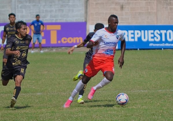 New Porto y Jipijapa FC denuncian a LDU de El Carmen por incumplimiento con IESS
