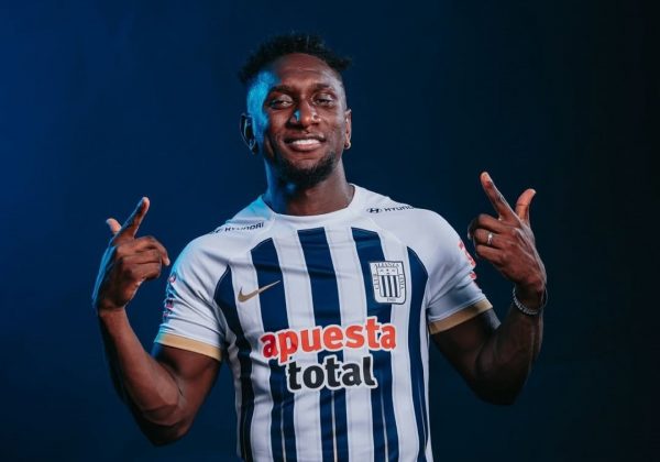 Newell's Old Boys muestra interés por el ecuatoriano Eryc Castillo de Alianza Lima .