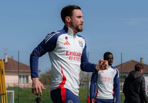 Nicolás Tagliafico renueva con Olympique de Lyon hasta 2027
