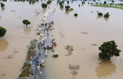 Nigeria suspenderá tareas de rescate tras inundaciones que ya dejan más de 200 muertos