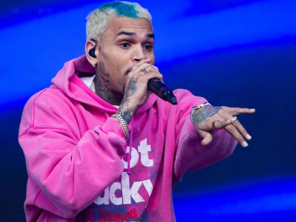 Nueva controversia rodea a Chris Brown arrestado en Londres por agresión