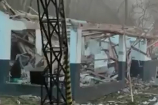 Nueve muertos tras devastadora explosión en fábrica de explosivos en Brasil