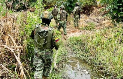 Once militares de la Brigada de Selva 19 Napo del Ejército ecuatoriano y un civil muertos, dejó en una emboscada en el sector Alto Punino.