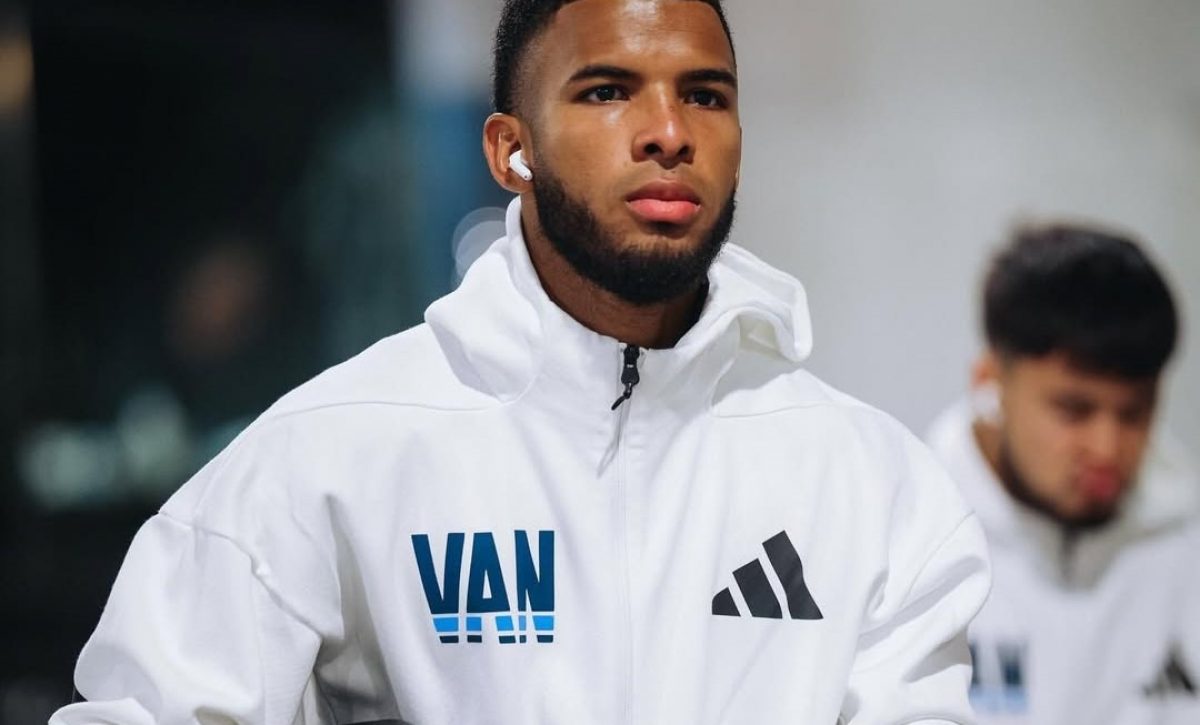 Pedro Vite llegó a la Ciudad de México para firmar su contrato con Pumas