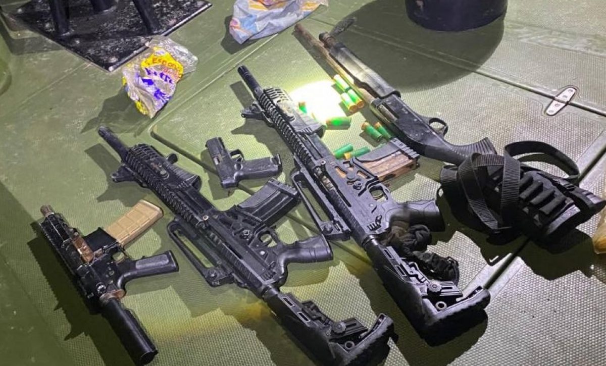 Personal de la Armada del Ecuador, en el marco del Bloque de Seguridad, intervino una camaronera en el Estero Bravito, cantón Santa Rosa